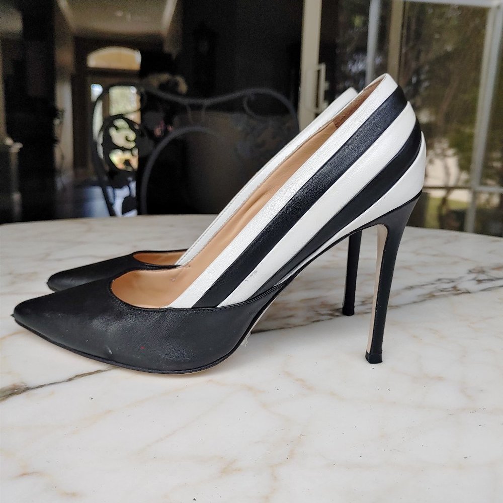 Poletto pumps